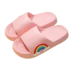 Papucsok és flip-flopok